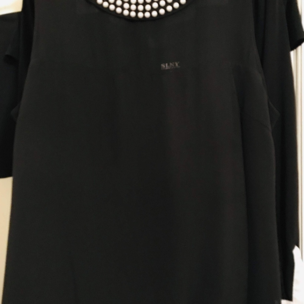Dress - Picture 4 of 5